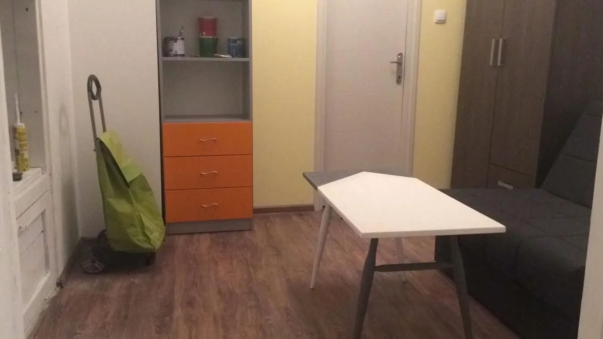 Prodaja, trosoban stan, 86m², Centar, Novi Sad