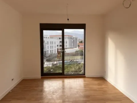 Prodaja, dvosoban stan, 72m², Tivat, Crna Gora - image 3