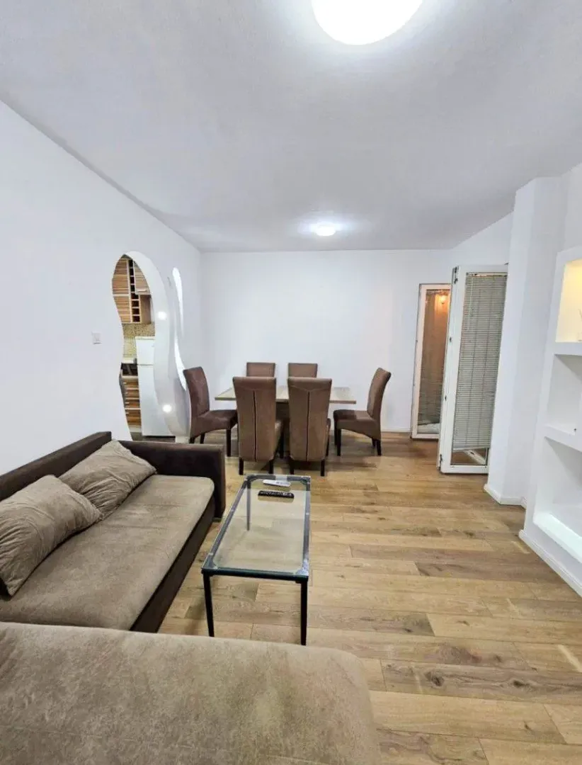 Rent, two bedroom apartment, 68m², Stari Aerodrom, Podgorica