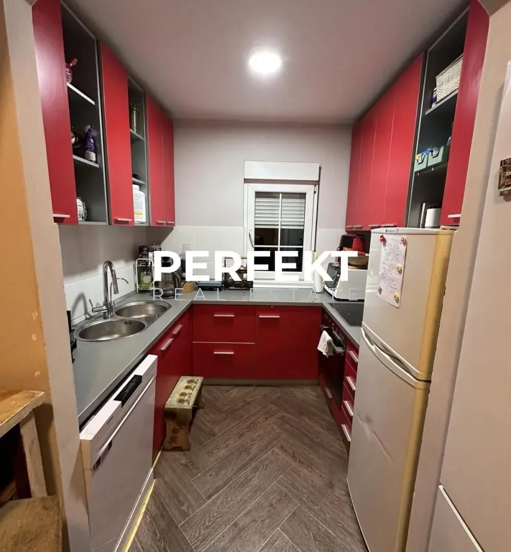 Prodaja, četvorosoban stan, 93m², Pančevo, Srbija