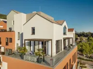 Prodaja, dvosoban stan, 179m², Porto Montenegro, Tivat - image 4