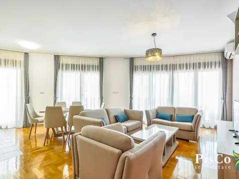 Sale, two bedroom apartment, 88m², Bečići, Budva - image 1