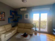 Izdavanje, dvosoban stan, 70m², Stari Aerodrom, Podgorica - image 8