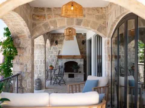 Sale, house, 374m², Drobni pijesak, Budva - image 30