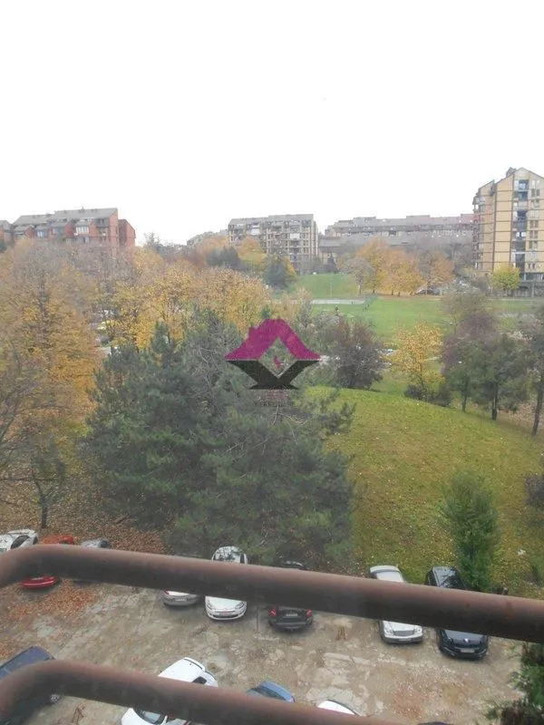 Izdavanje, trosoban stan, 75m², Cerak, Beograd