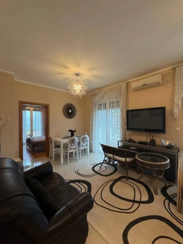 Prodaja, jednosoban stan, 53m², Đenovići, Herceg Novi