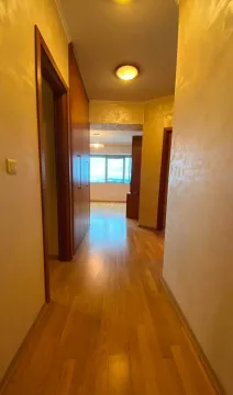 Izdavanje, dvosoban stan, 100m², Centar, Podgorica - image 8