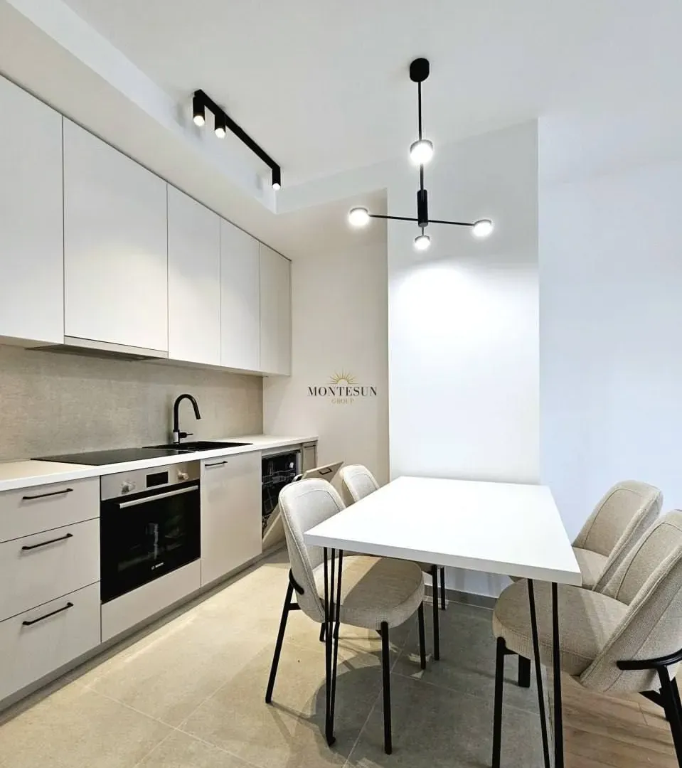 Izdavanje, jednosoban stan, 45m², Ivanovići, Budva