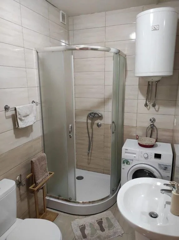 Prodaja, jednosoban stan, 41m², Ljubović, Podgorica