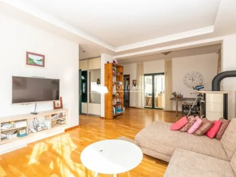 Prodaja, kuća, 201m², Topla, Herceg Novi - image 3