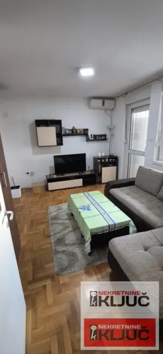 Prodaja, dvosoban stan, 40m², Nova Detelinara, Novi Sad Sve Podlokacije