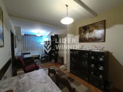 Sale, three bedroom apartment, 61m², Stari Košutnjak, Rakovica