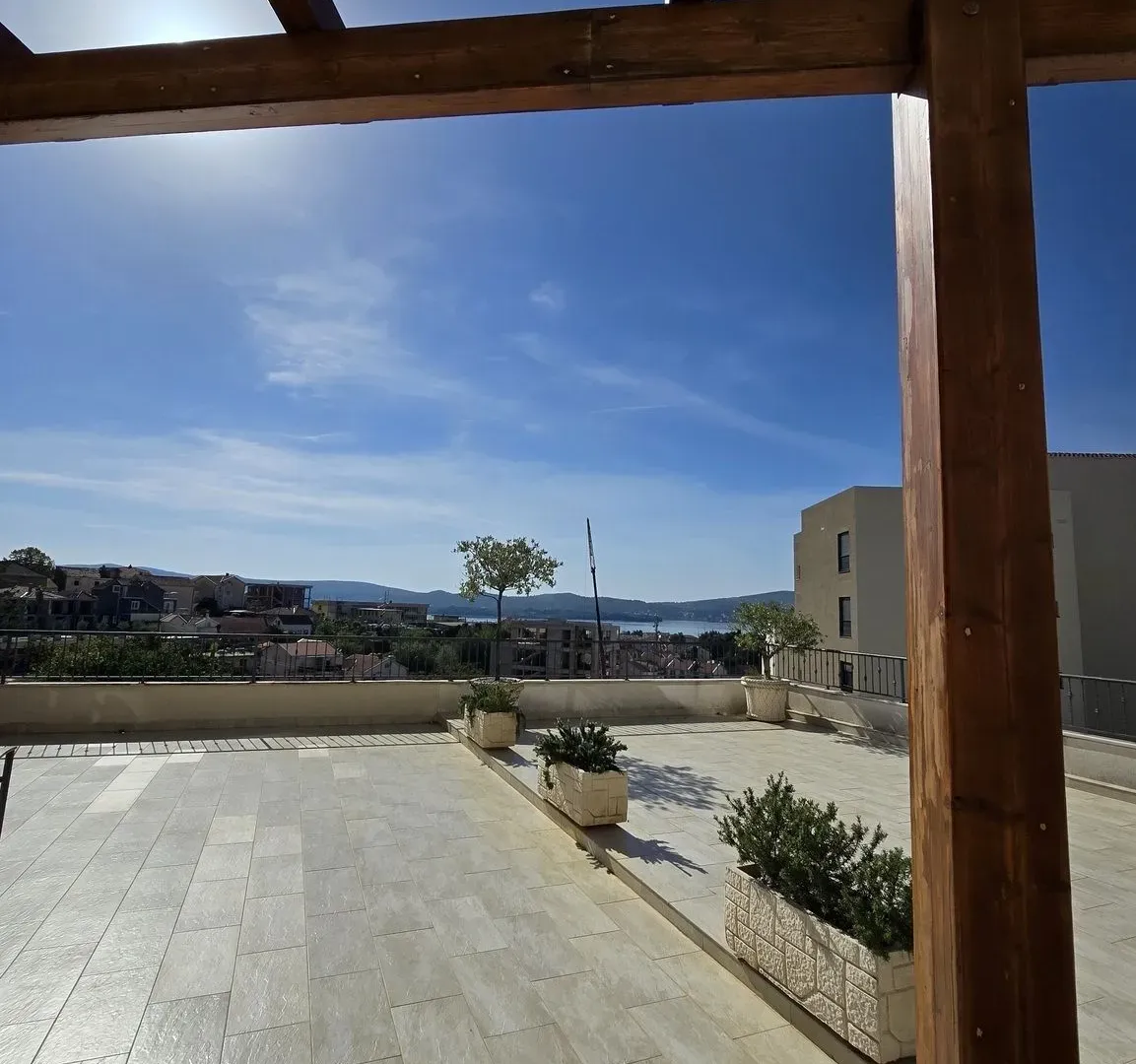 Prodaja, jednosoban stan, 59m², Tivat, Crna Gora