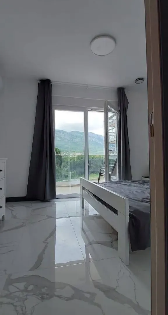 Sale, one bedroom apartment, 36m², Centar, Bar