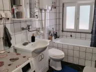 Sale, house, 71m², Zemun Kalvarija, Zemun Sve Podlokacije - image 16