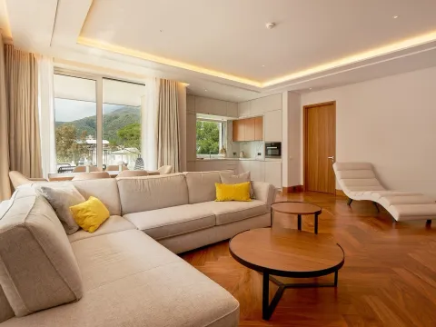 Prodaja, dvosoban stan, 152m², Porto Montenegro, Tivat - image 5