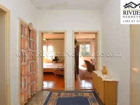 Prodaja, jednosoban stan, 53m², Centar, Herceg Novi - image 4