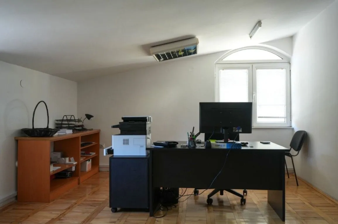 Rent, office space, 160m², Centar, Podgorica