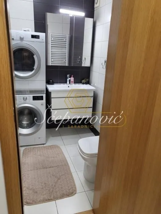 Prodaja, trosoban stan, 59m², Liman 3, Novi Sad Sve Podlokacije