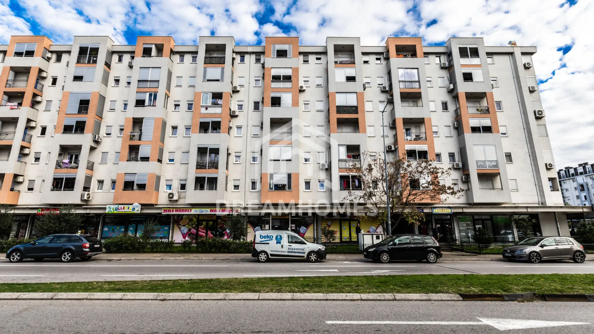 Prodaja, jednosoban stan, 45m², Stari Aerodrom, Podgorica