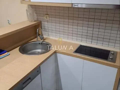 Izdavanje, jednosoban stan, 63m², Blok 6, Podgorica - image 4