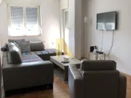 Izdavanje, dvosoban stan, 51m², Grbavica, Novi Sad Sve Podlokacije - image 1