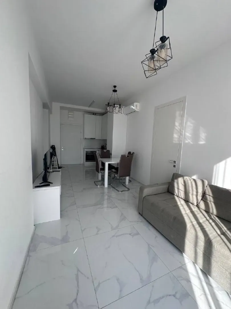 Rent, two bedroom apartment, 65m², Bečići, Budva