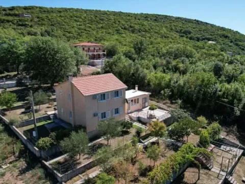 Prodaja, kuća, 169m², Kovači, Kotor - image 2