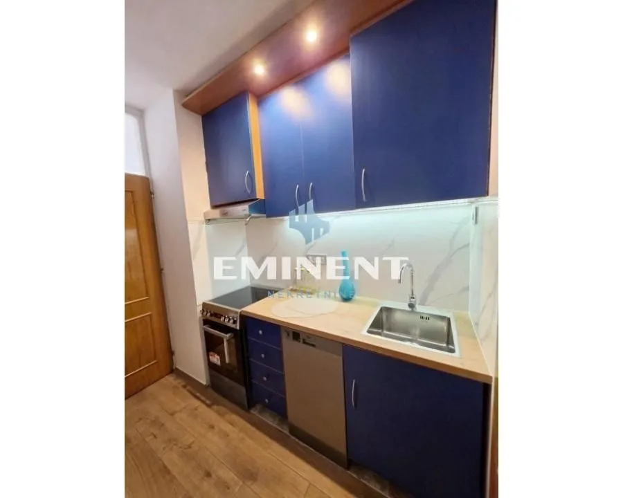 Rent, two bedroom apartment, 54m², Đeram Pijaca, Beograd