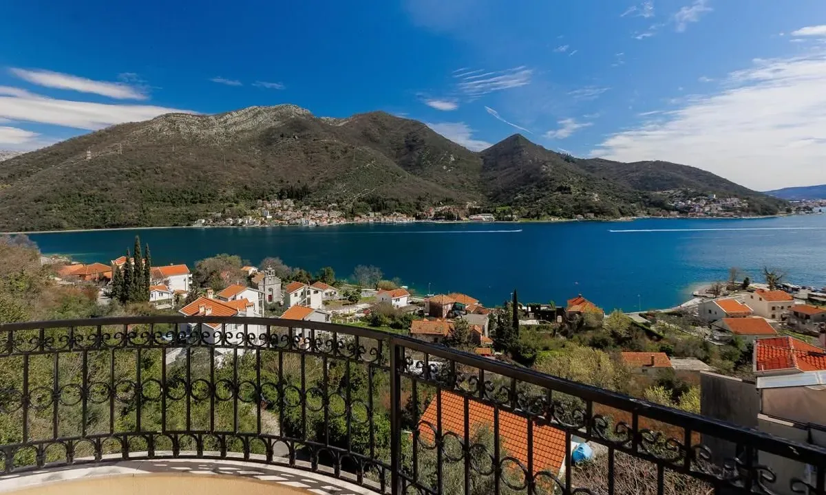 Prodaja, jednosoban stan, 36m², Kamenari, Herceg Novi