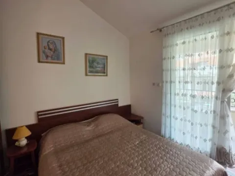 Rent, one bedroom apartment, 40m², Kamenovo, Budva - image 5