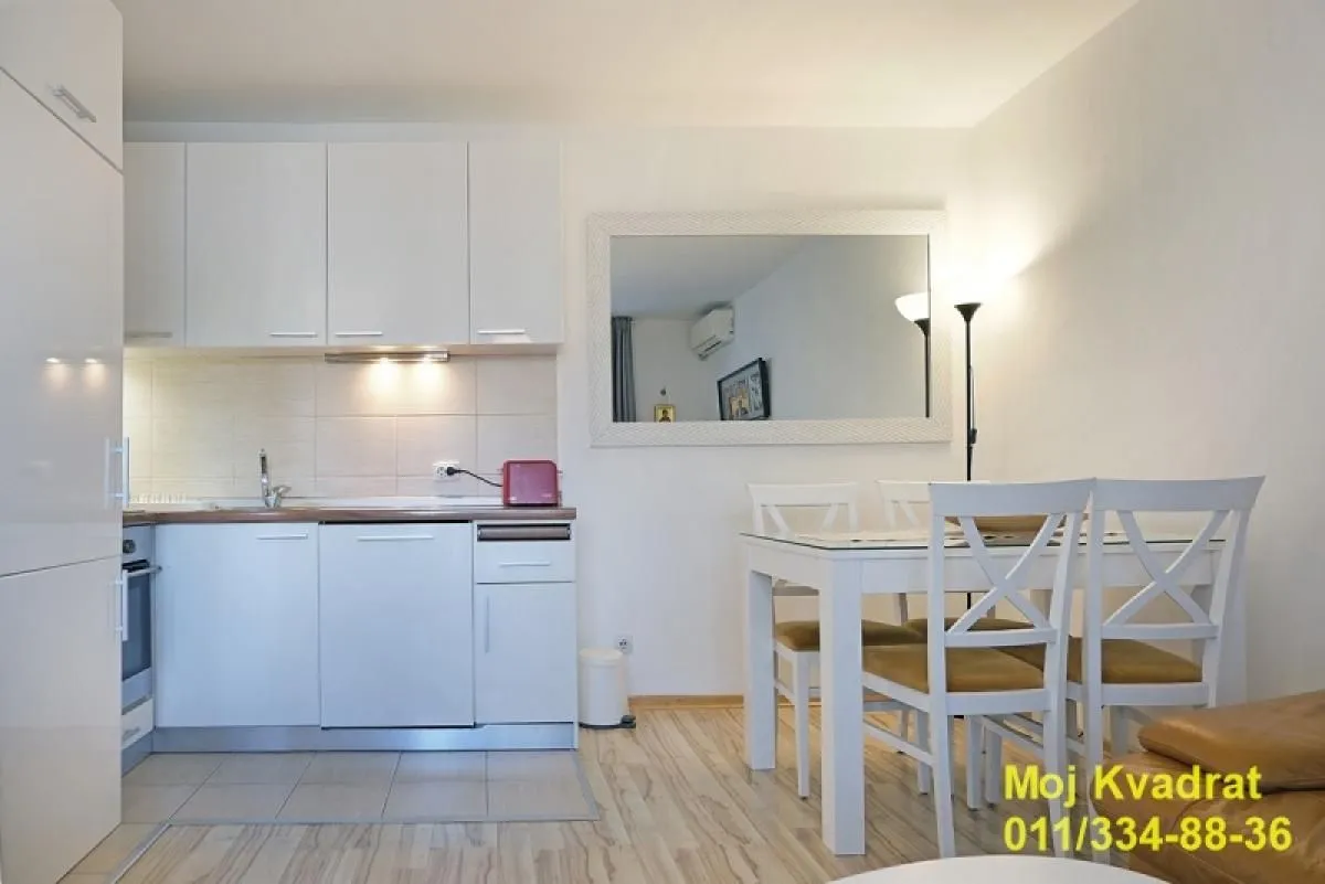 Sale, two bedroom apartment, 61m², Tošin bunar, Novi Beograd Sve Podlokacije