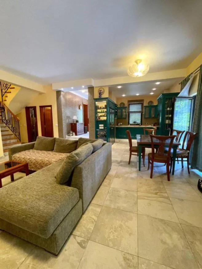 Sale, house, 240m², Prčanj, Kotor