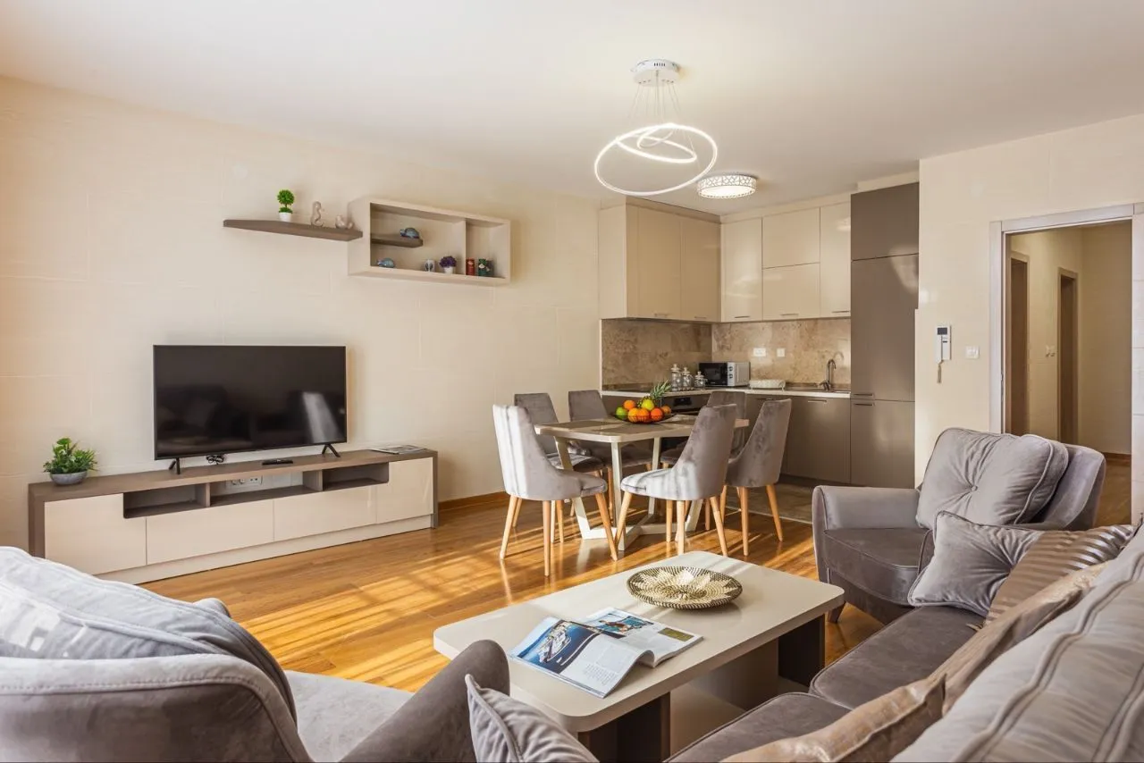 Rent, two bedroom apartment, 62m², Pržno, Budva