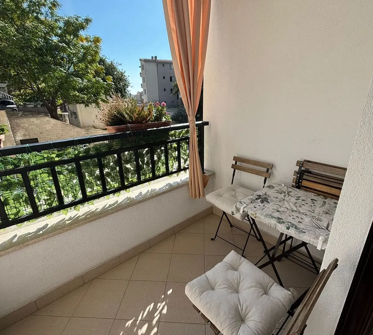 Sale, one bedroom apartment, 40m², Lazi, Budva