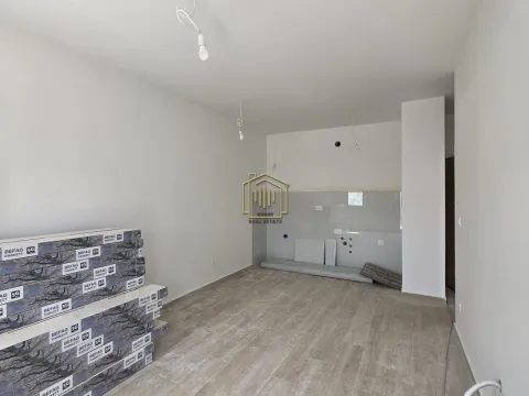 Sale, one bedroom apartment, 38m², Zabjelo, Podgorica - image 5