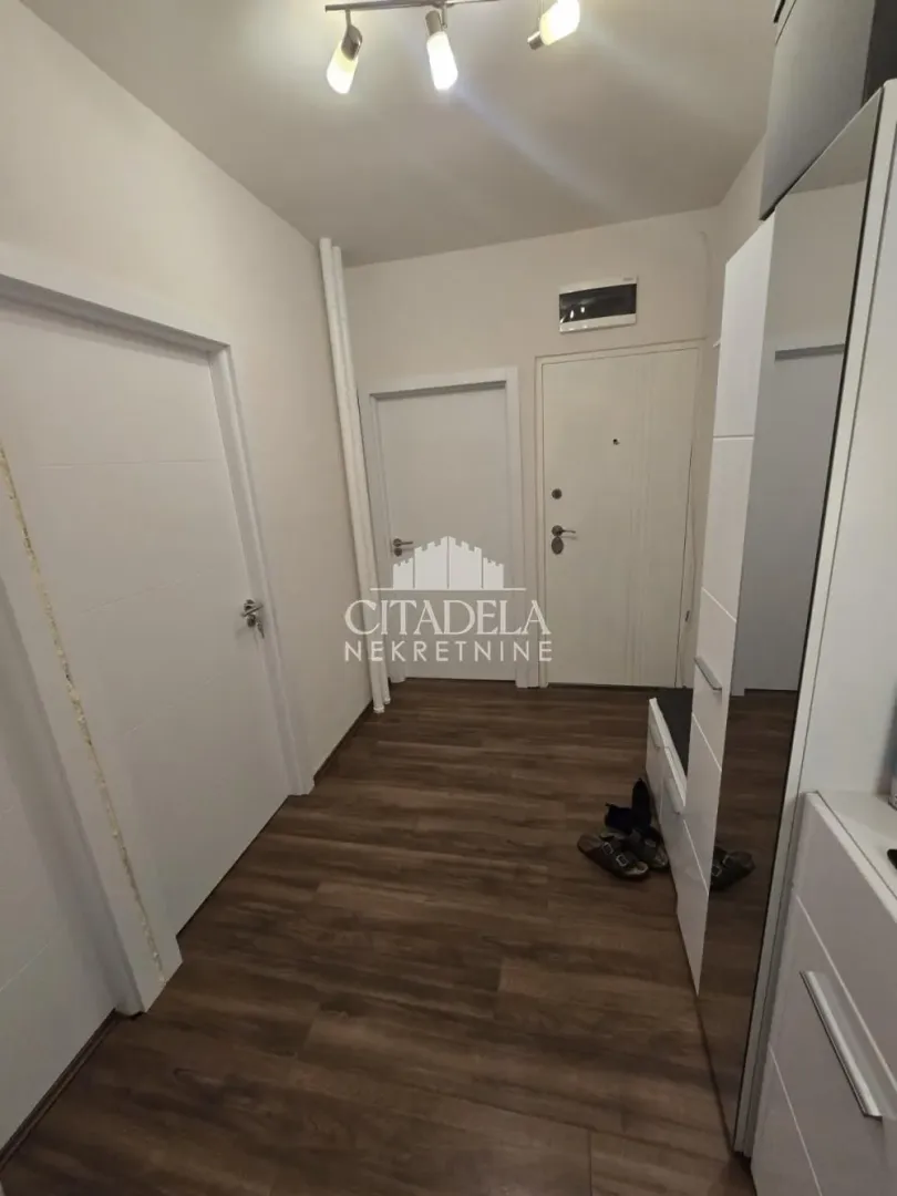 Sale, two bedroom apartment, 56m², Konjarnik, Voždovac Sve Podlokacije