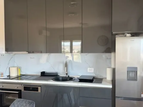 Izdavanje, dvosoban stan, 66m², Stari Aerodrom, Podgorica - image 9