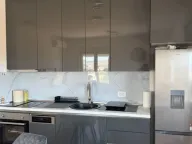 Izdavanje, dvosoban stan, 66m², Stari Aerodrom, Podgorica - image 9