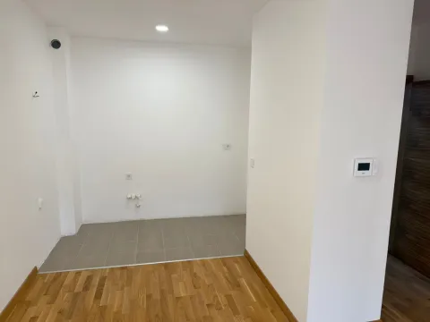 Prodaja, dvosoban stan, 64m², Bečići, Budva - image 11