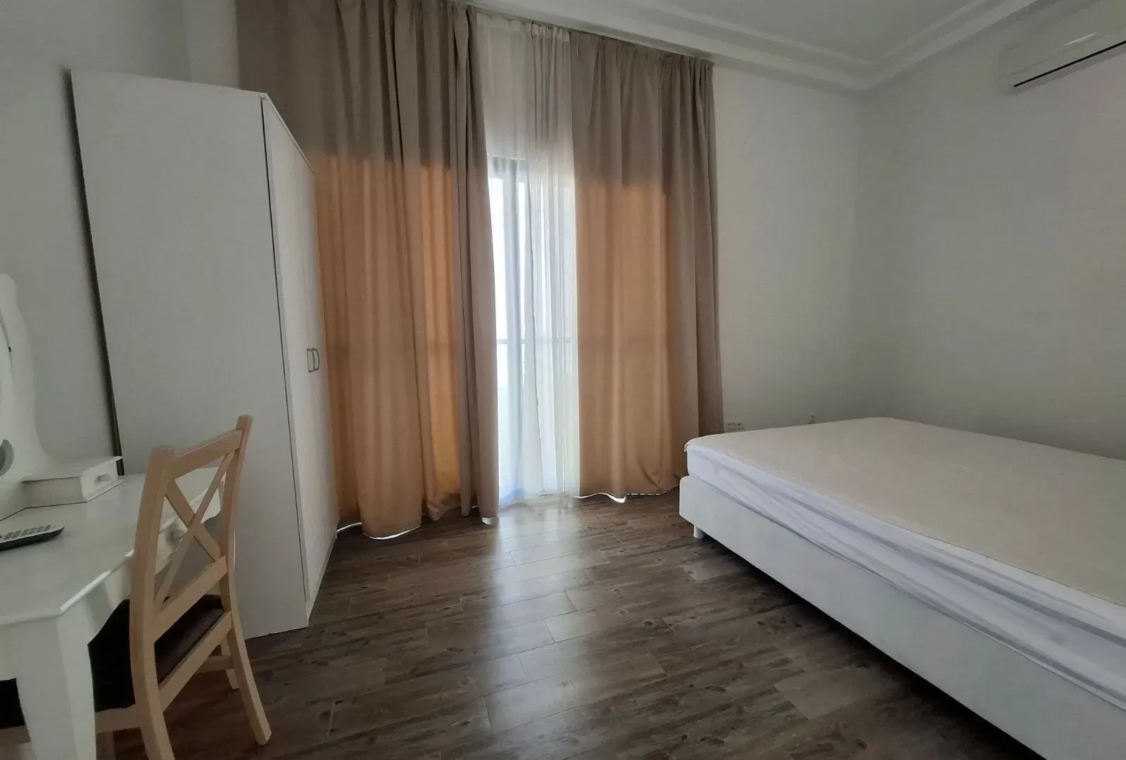 Sale, one bedroom apartment, 61m², Sutomore, Bar