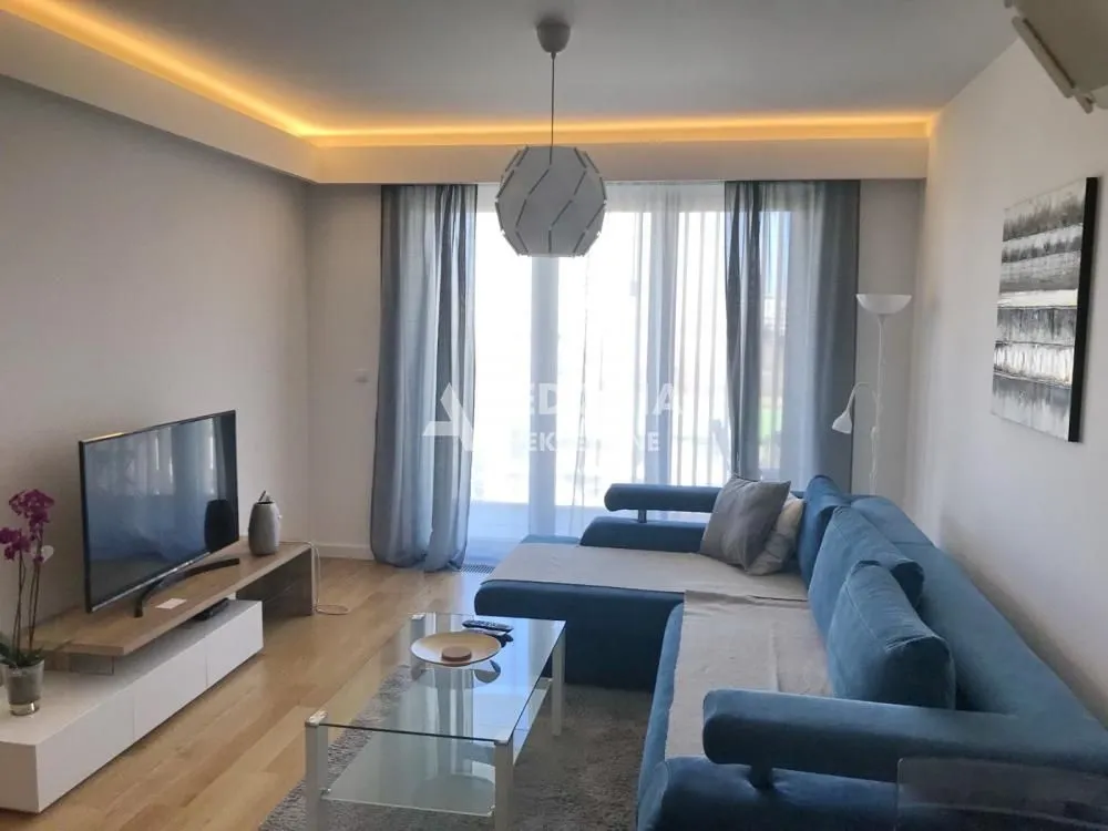 Sale, two bedroom apartment, 61m², Novi Beograd Blok 65, Novi Beograd Sve Podlokacije