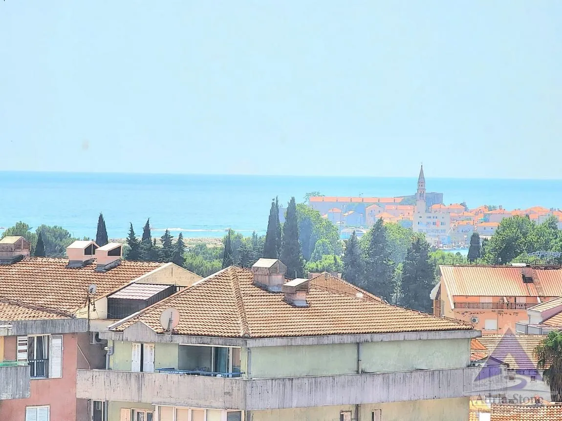 Sale, three bedroom apartment, 130m², Podkošljun, Budva
