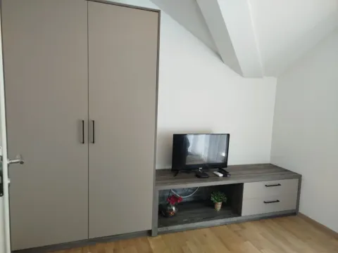 Sale, one bedroom apartment, 46m², Centar, Tivat - image 4