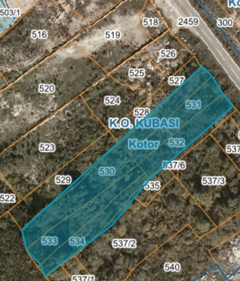 Prodaja, plac, 4300m², Kubasi, Kotor