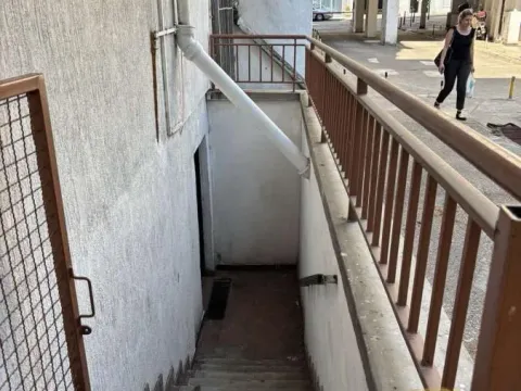 Prodaja, poslovni prostor, 43m², Palata Pravde, Beograd - image 4