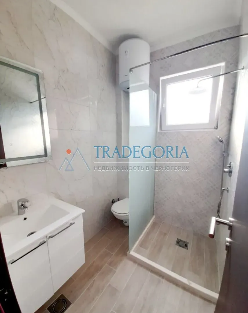 Prodaja, ugostiteljski objekat, 375m², Sutomore, Bar