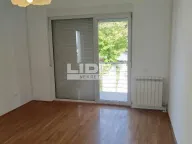 Izdavanje, kuća, 300m², Savski Venac, Beograd - image 9