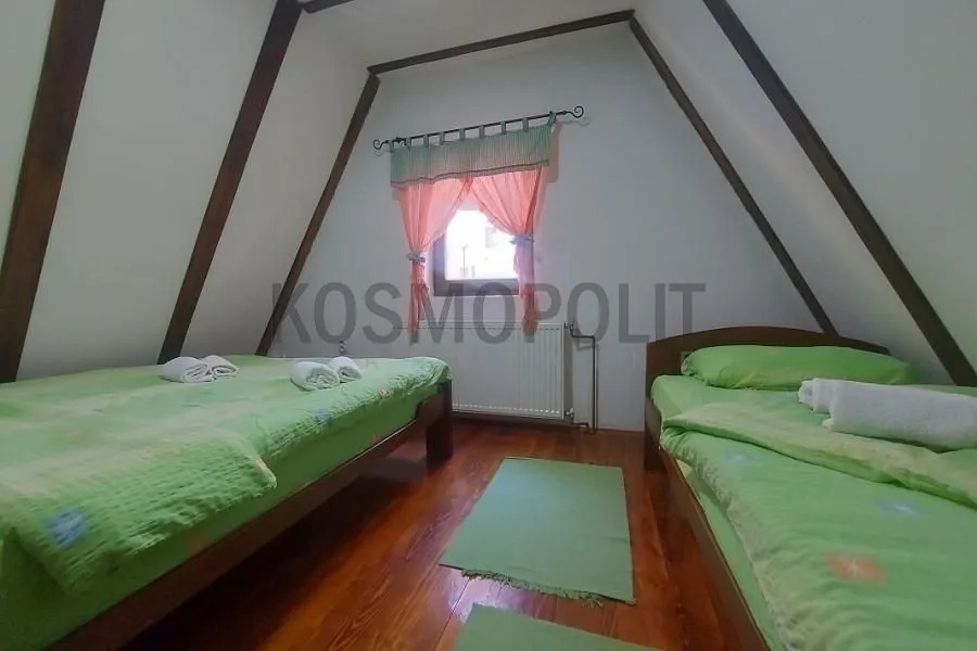 Prodaja, kuća, 160m², Kraljevi Čardaci, Kopaonik