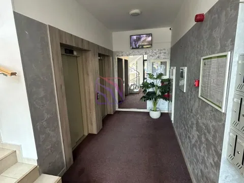 Rent, one bedroom apartment, 44m², City Kej, Podgorica - image 4